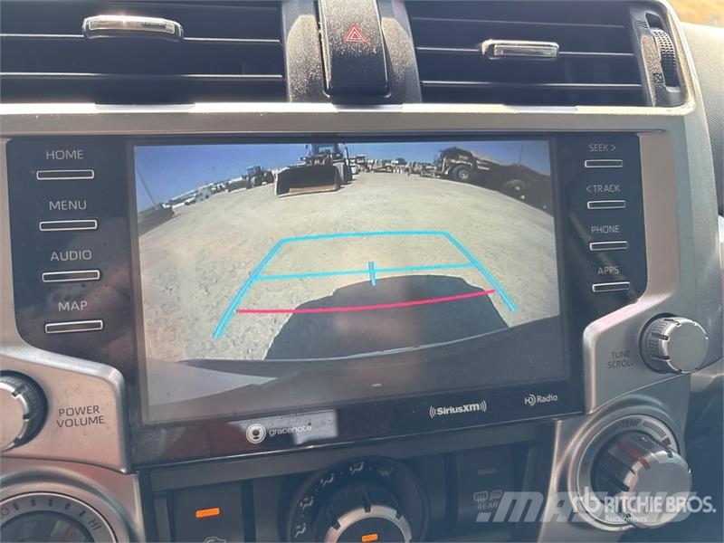 Toyota 4 Runner 4x4 SUV Auto