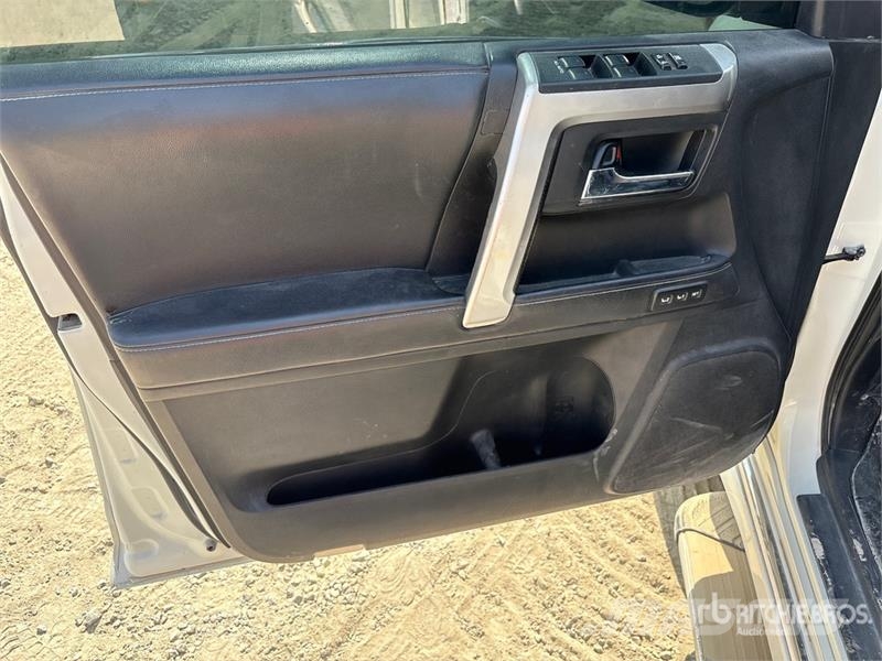 Toyota 4 Runner SR5 Sõiduautod
