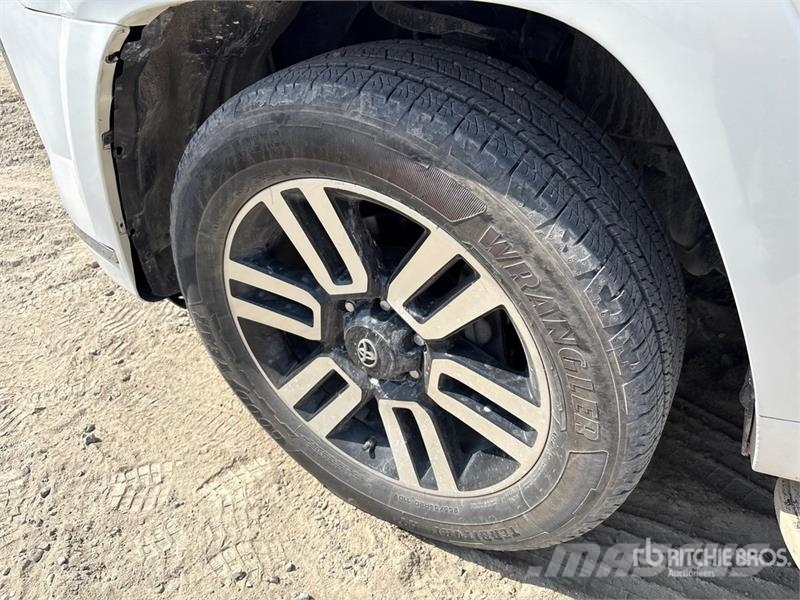 Toyota 4 Runner SR5 Sõiduautod