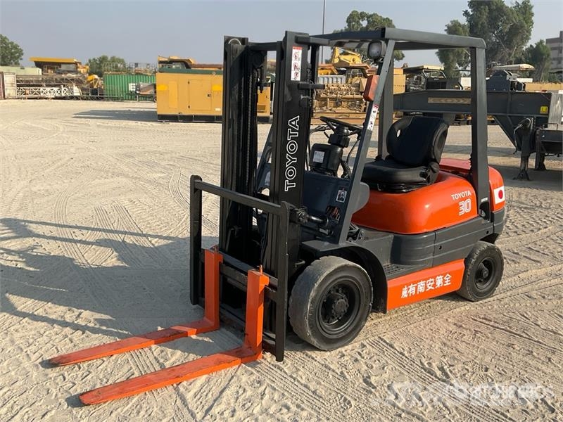 Toyota 42-6FG25 2.5 ton Forklift Другие складские механизмы
