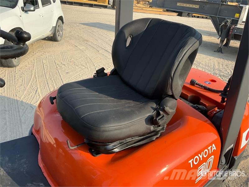 Toyota 42-6FG25 2.5 ton Forklift Другие складские механизмы