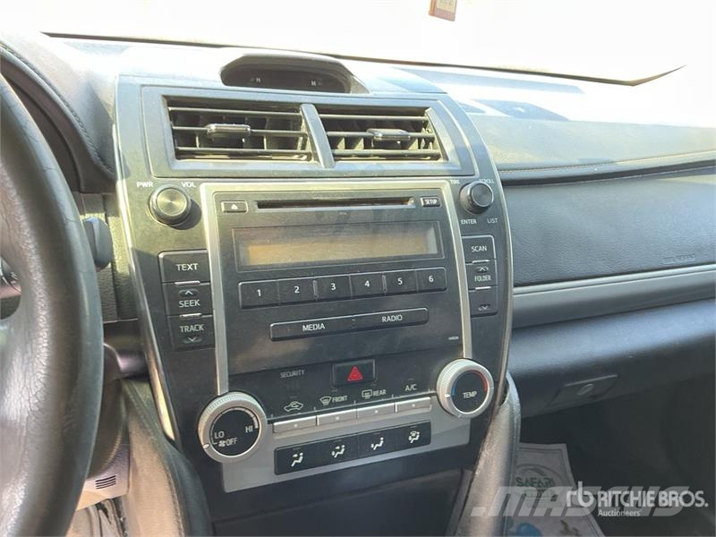 Toyota Camry Automobile سيارات