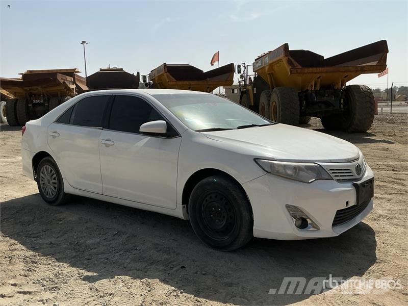 Toyota Camry Automobile سيارات