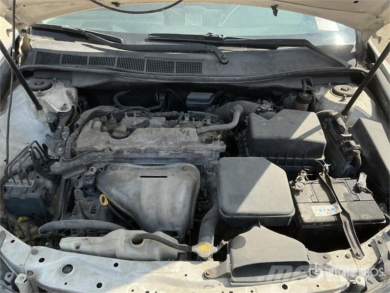 Toyota Camry Automobile سيارات