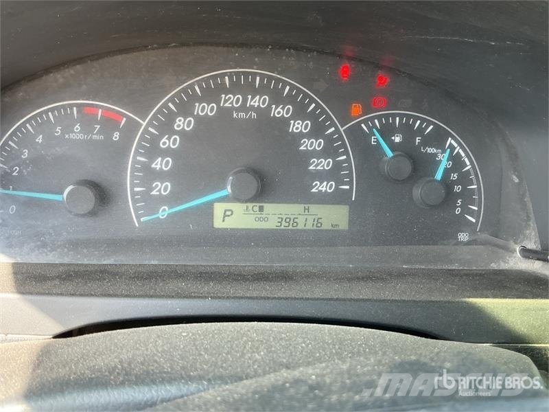 Toyota Camry Automobile سيارات