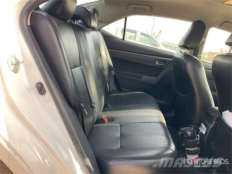 Toyota Corolla Automobile سيارات