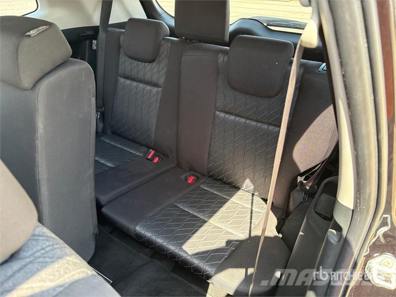 Toyota Innova Automobile Sõiduautod