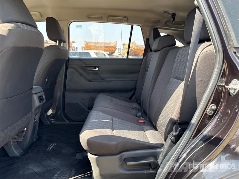 Toyota Innova Automobile Sõiduautod