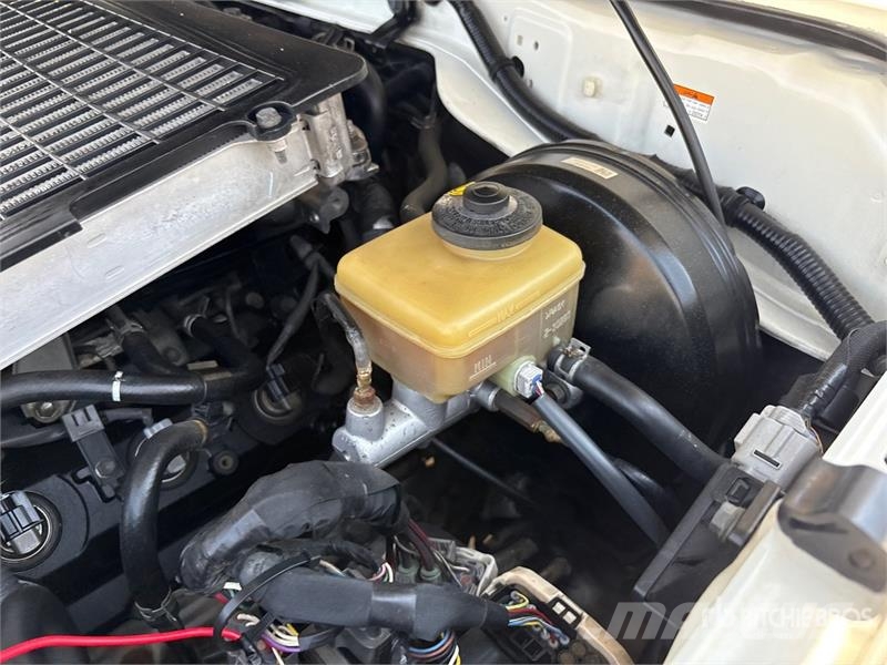 Toyota Land Cruiser 79L 4x4 Pickup Άλλα Vans