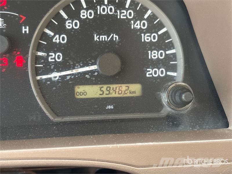 Toyota Land Cruiser 79L 4x4 Pickup Прочие фургоны