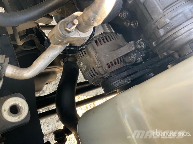 Toyota Landcruiser 79L 4x4 Crew Cab Pickup Άλλα Vans