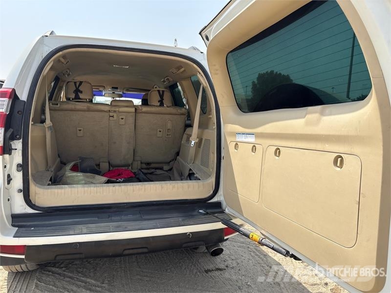 Toyota Prado GXR- 150L 4x4 SUV Coches