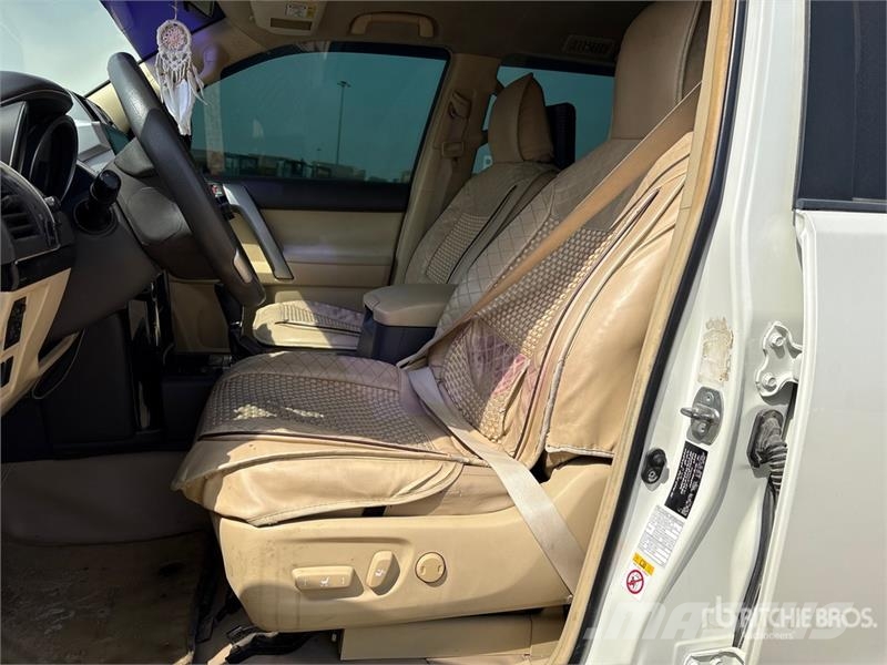 Toyota Prado GXR- 150L 4x4 SUV Coches