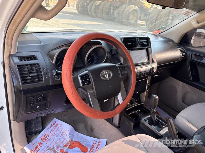 Toyota Prado TX 150L 4x4 SUV Voiture