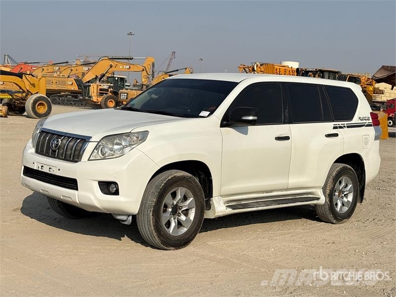 Toyota Prado TX 150L 4x4 SUV Voiture