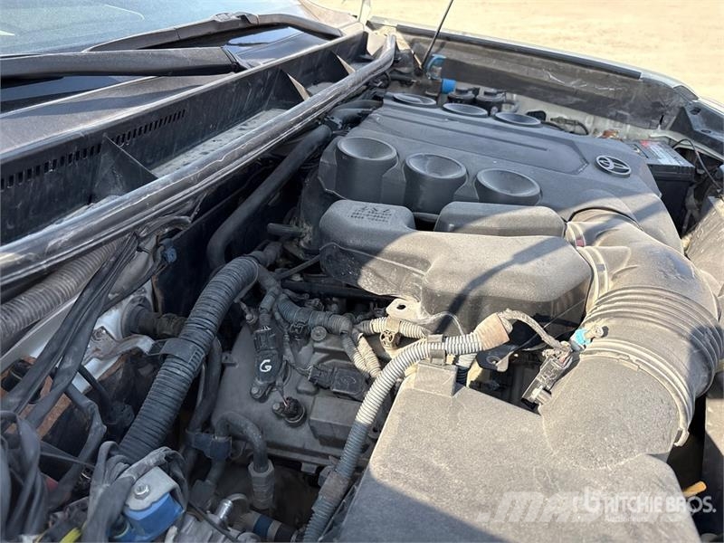Toyota Prado TX 150L 4x4 SUV Voiture