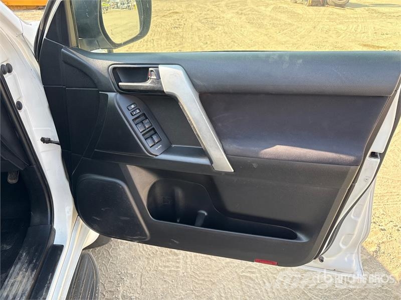 Toyota Prado TX 150R 4x4 SUV Personbiler