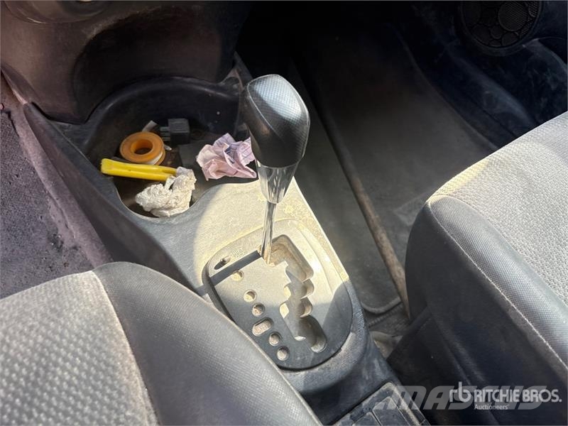 Toyota Yaris PKWs
