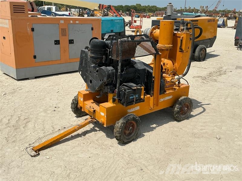 Trailer-Mounted Water Pump Vízpumpák
