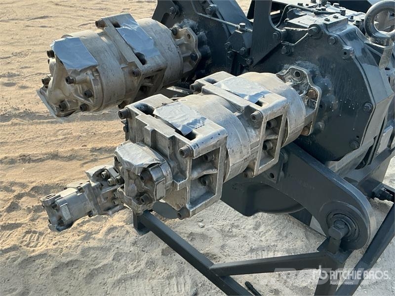 Transmission - Fits Komatsu HD785-7R Gearboxes