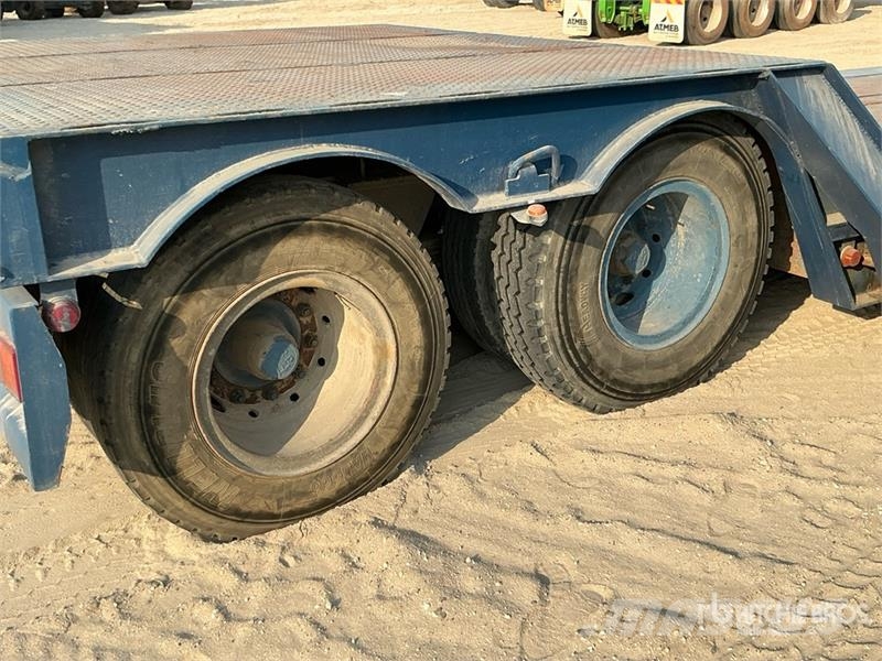 Transquip T/A Removable Gooseneck Lowboy Trailer Dieplader