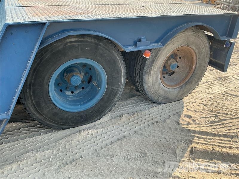 Transquip T/A Removable Gooseneck Lowboy Trailer Dieplader