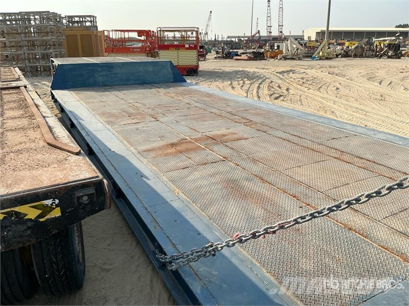 Transquip T/A Removable Gooseneck Lowboy Trailer Dieplader