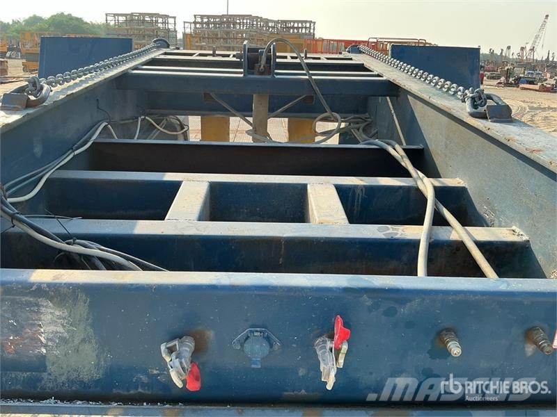 Transquip T/A Removable Gooseneck Lowboy Trailer Dieplader