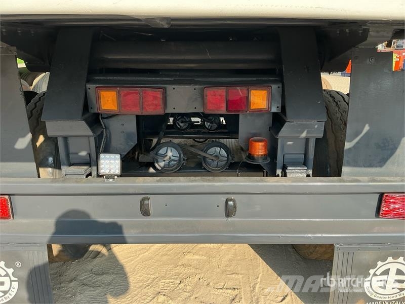 Tri/A End Dump Trailer Самоскиди