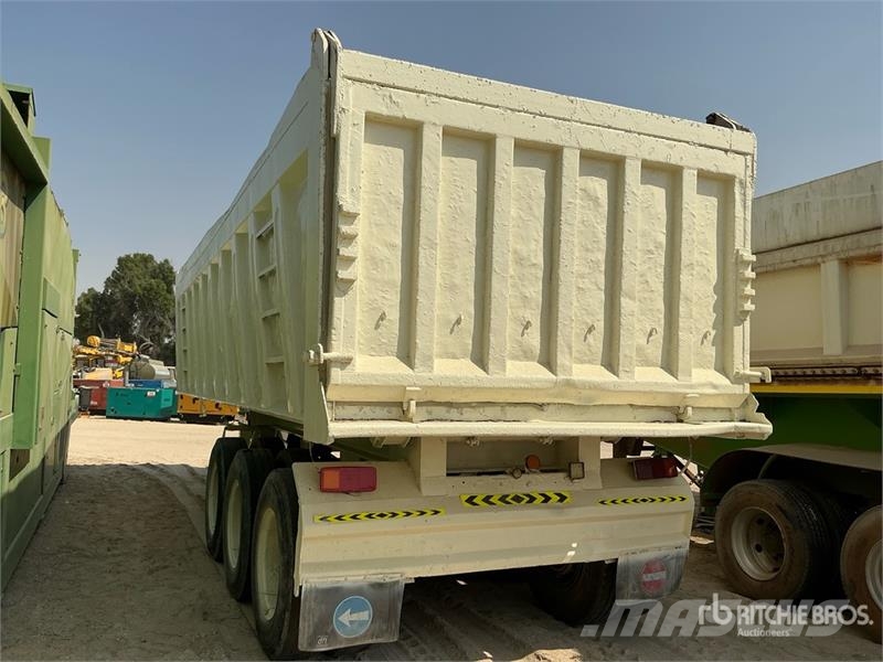  Tri/A End Dump Trailer مقطورات قلابة