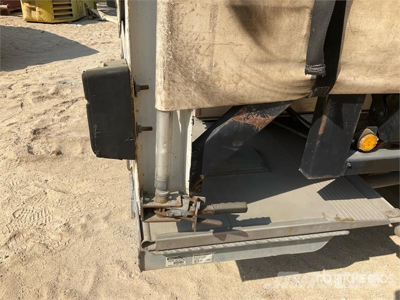 UD LKE210 4x2 7 Ton Curtain Side Truck (Inoperable) Tentautod