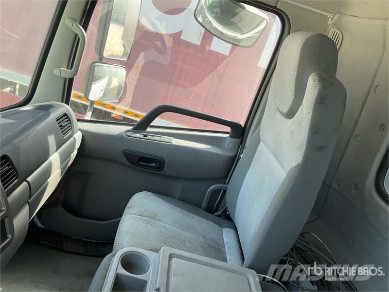 UD LKE210 4x2 7 Ton Curtain Side Truck (Inoperable) Tentautod