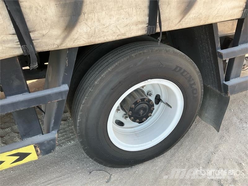 UD LKE210 4x2 7 Ton Curtain Side Truck (Inoperable) Tentautod