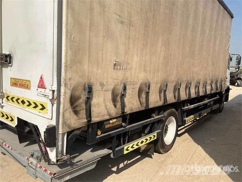 UD LKE210 4x2 7 Ton Curtain Side Truck (Inoperable) Tentautod