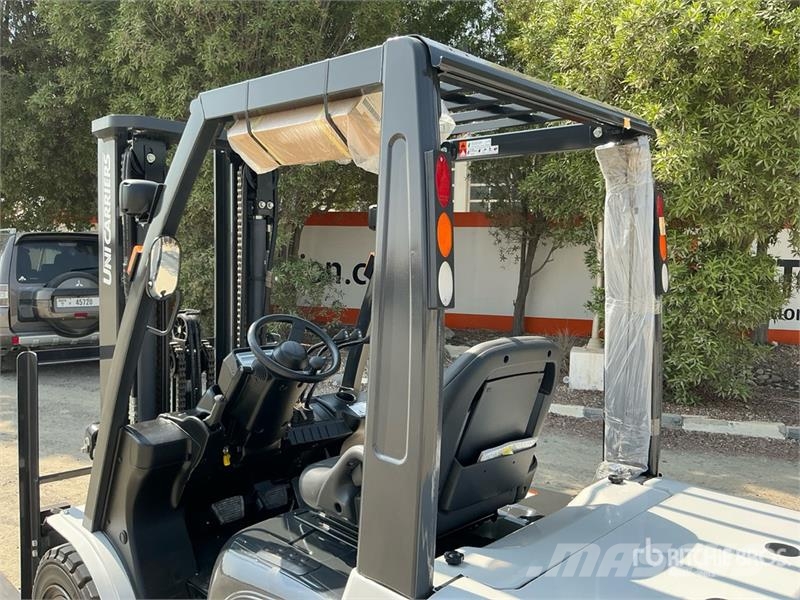 UniCarriers YG1F2A30U 3 ton Forklift (Unused) Другие складские механизмы