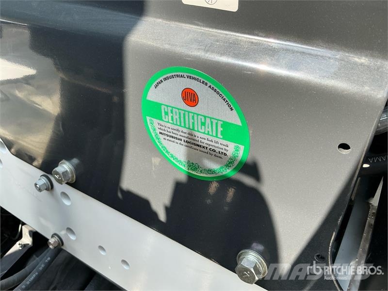 UniCarriers YG1F2A30U 3 ton Forklift (Unused) Другие складские механизмы