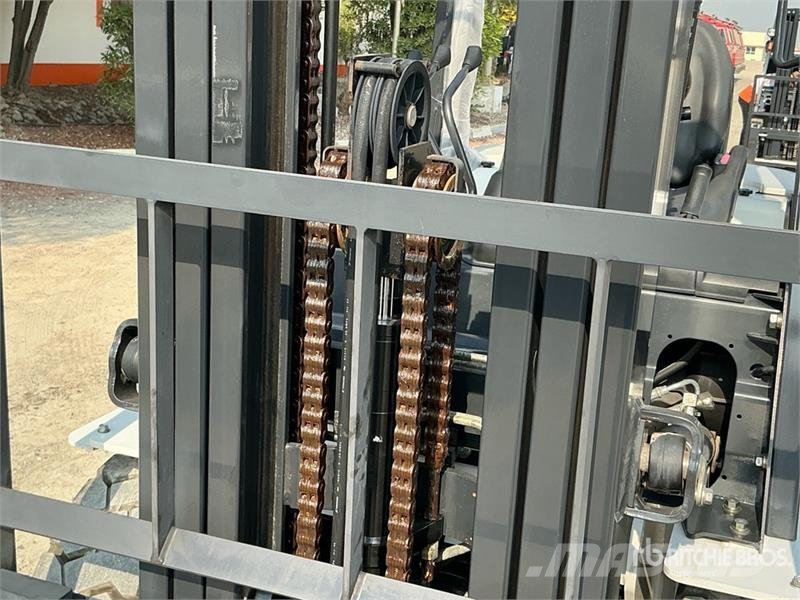 UniCarriers YG1F2A30U 3 ton Forklift (Unused) Інше