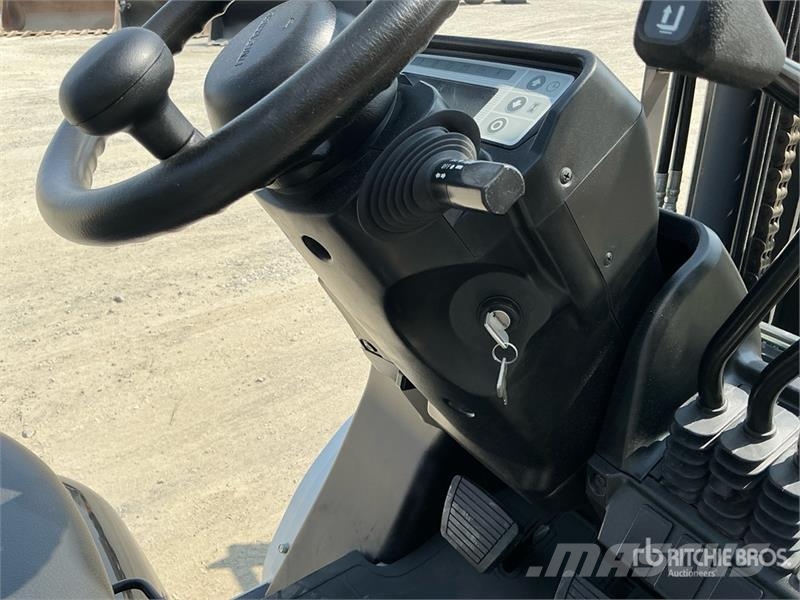 UniCarriers YG1F2A30U 3 ton Forklift (Unused) Другие складские механизмы