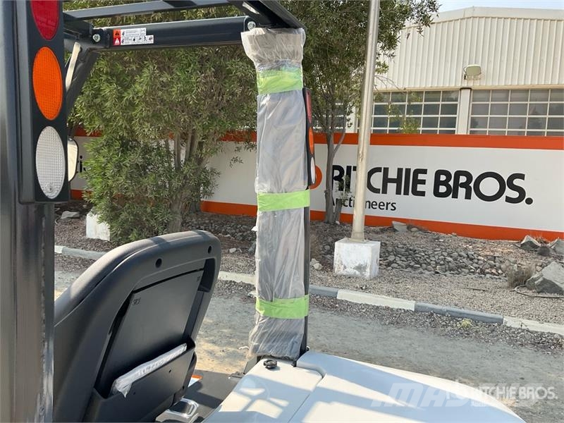 UniCarriers YG1F2A30U 3 ton Forklift (Unused) Інше