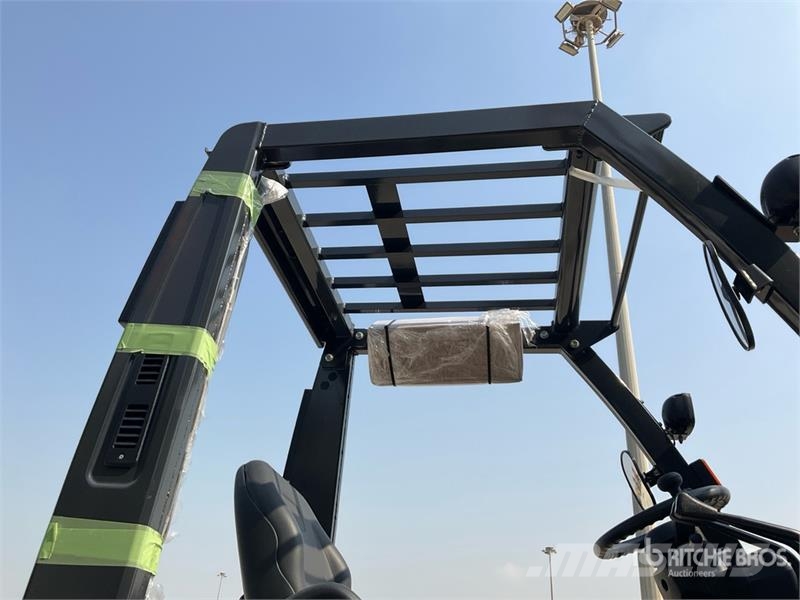 UniCarriers YG1F2A30U 3 ton Forklift (Unused) Інше
