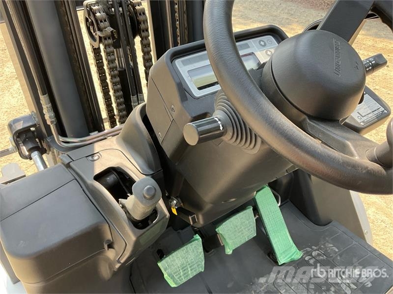 UniCarriers YG1F2A30U 3 ton Forklift (Unused) Інше