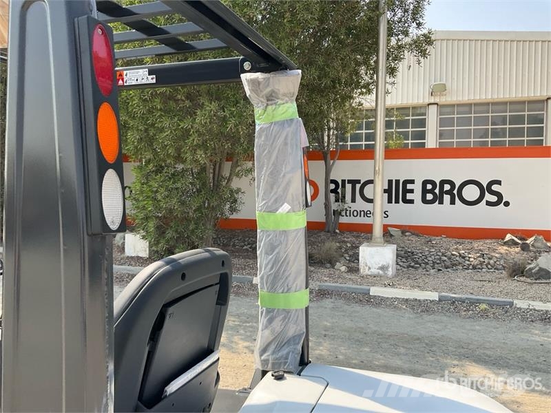 UniCarriers YG1F2A30U 3 ton Forklift (Unused) Інше