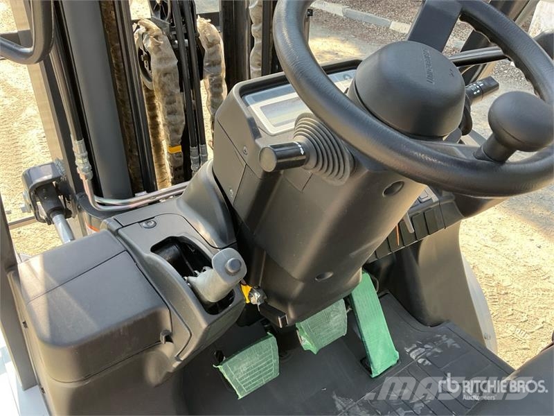 UniCarriers YG1F2A30U 3 ton Forklift (Unused) Wózki widłowe inne