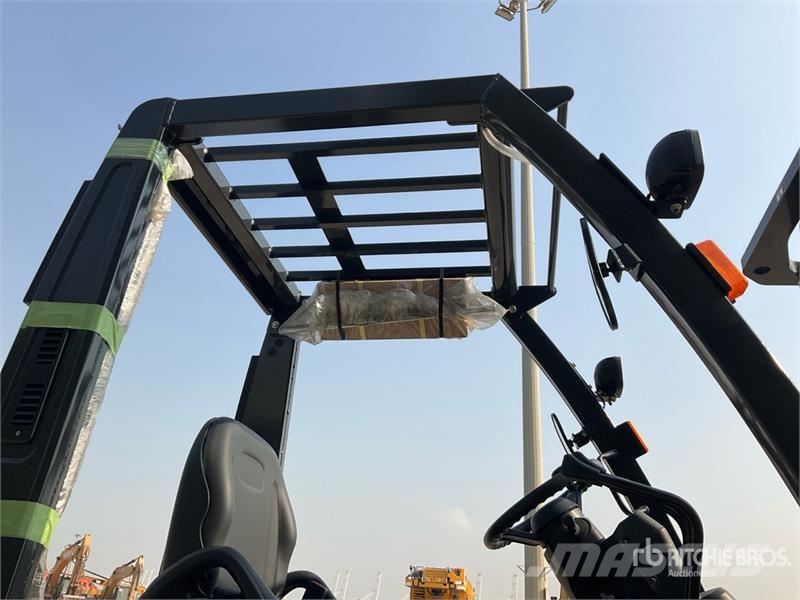 UniCarriers YG1F2A30U 3 ton Forklift (Unused) Інше