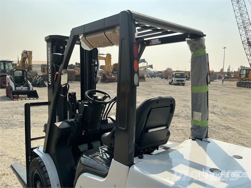 UniCarriers YG1F2A30U 3 ton Forklift (Unused) Інше