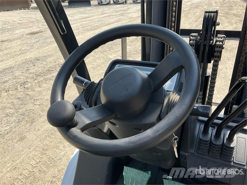 UniCarriers YG1F2A30U 3 ton Forklift (Unused) Інше