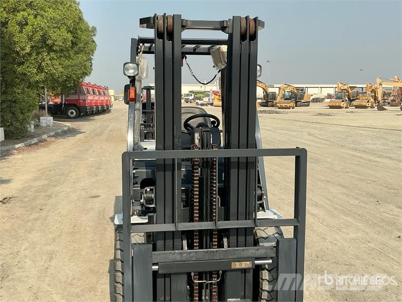 UniCarriers YG1F2A30U 3 ton Forklift (Unused) Інше