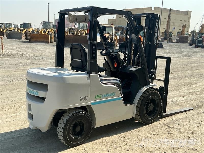 UniCarriers YG1F2A30U 3 ton Forklift (Unused) شاحنات ذات رافعات شوكية - أخرى