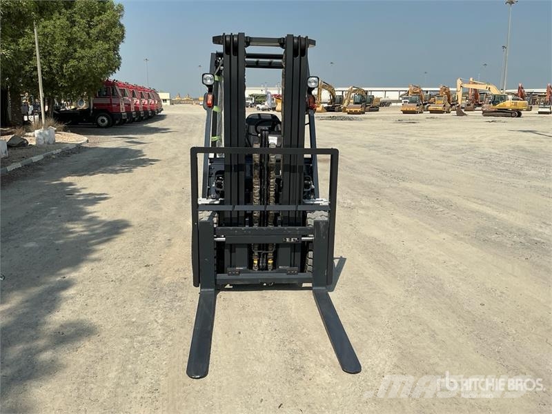 UniCarriers YG1F2A30U 3 Ton Diesel Forklift (Unused) Gaffeltrucker - Annet