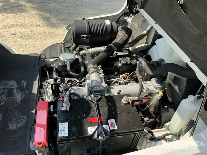 UniCarriers YG1F2A30U 3 ton Forklift (Unused) Другие складские механизмы